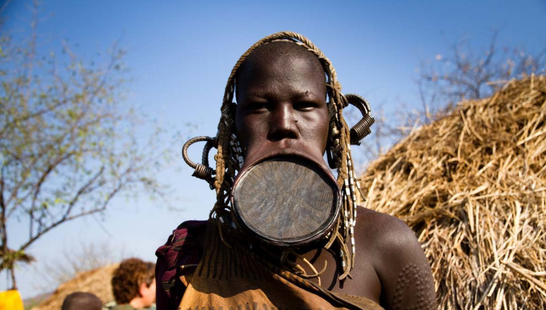 Ethiopian Lips Plate